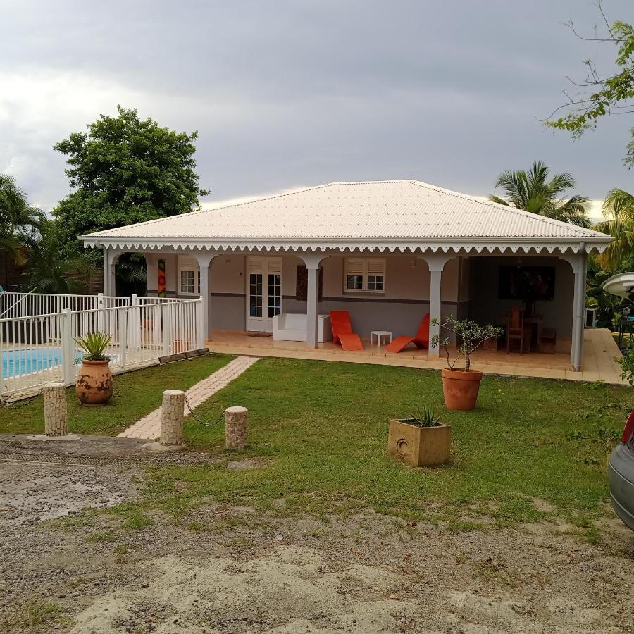 Villa Emmanuel Le Plaisir Des Vacances แซ็งต์-ลูซ ภายนอก รูปภาพ